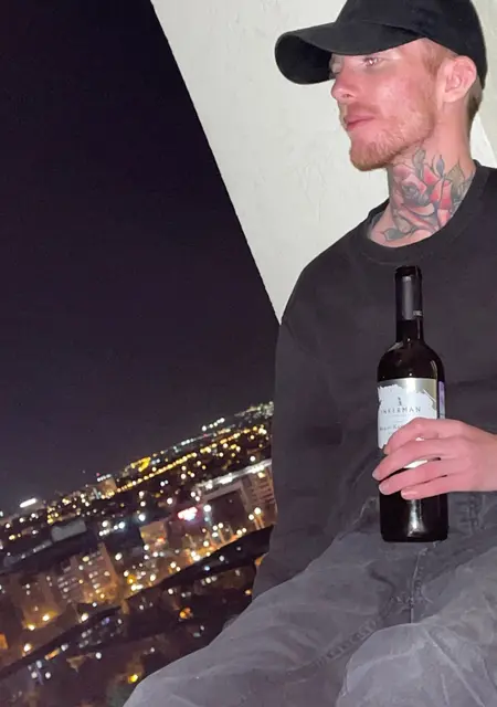 Я Viktor, 28, из Налдвейка, ищу знакомство для общения