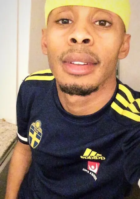 Я Frankjr, 30, из Стокгольма, ищу знакомство для приятного времяпровождения