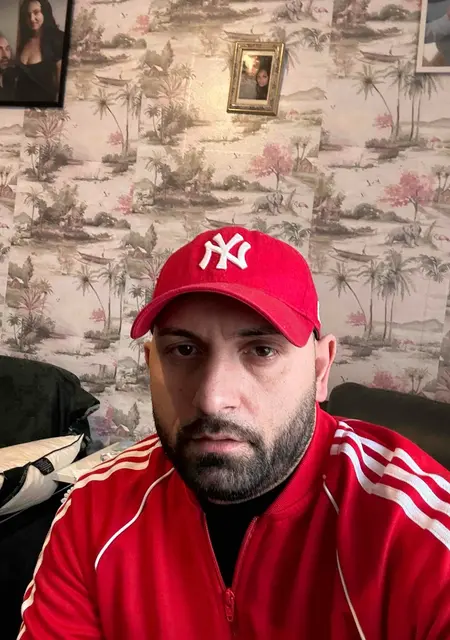 Я Daniel, 39, из Барнсли, ищу знакомство для постоянных отношений