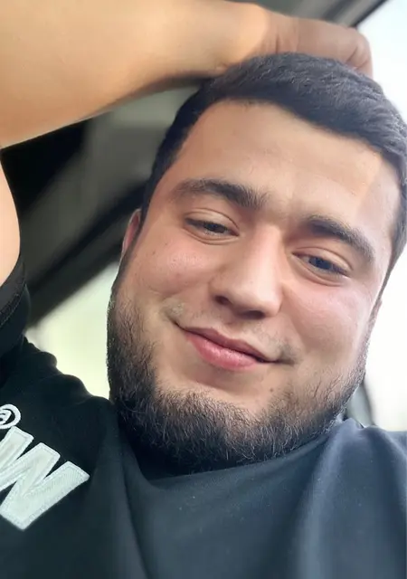 Я Javohir, 24, знакомлюсь без обязательств в Ташкенте