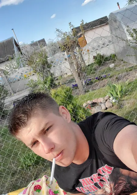 Я Стас, 27, знакомлюсь без обязательств в Бресте