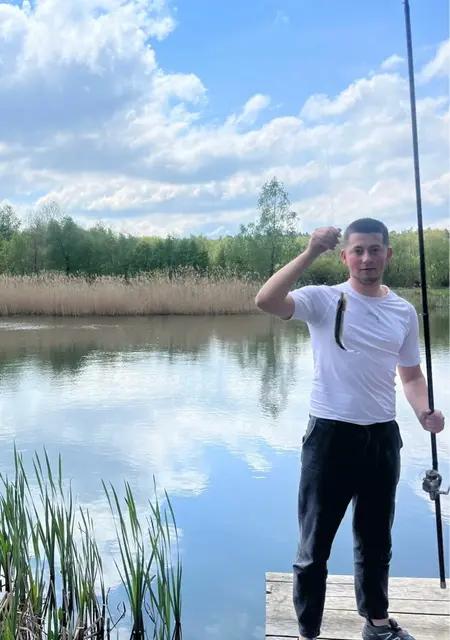 Я Turko, 21 років, знайомлюсь для приємного проведення часу у Івано-Франкове