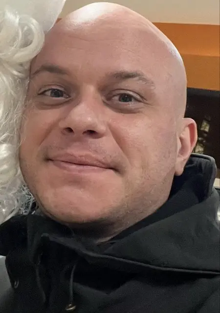 Я Михаил, 35, знакомлюсь без обязательств в Лондоне