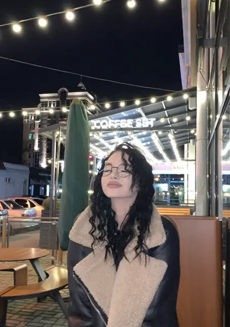 Я Валерия, 22, из Макеевки, ищу знакомство для вирта