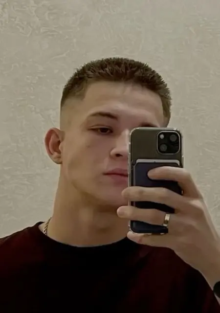 Vlad из Праги, ищу на сайте знакомства на одну ночь