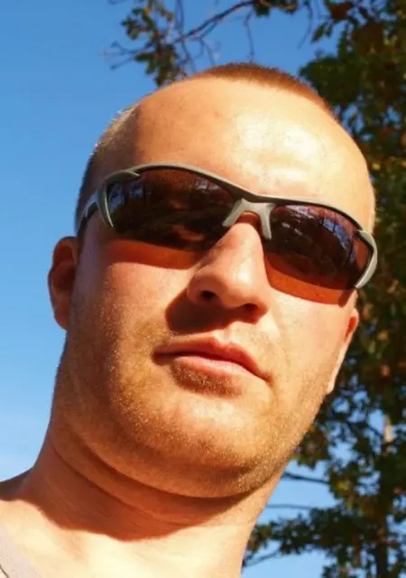 Я Владимир, 33, знакомлюсь без обязательств в Новопскове