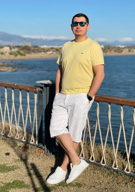 Саша из Донецка, мне 36, познакомлюсь для открытые отношения