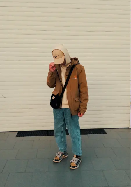 Валерий из Мелитополя, мне 19, познакомлюсь на одну ночь