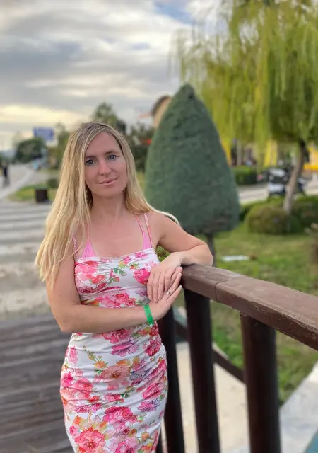 Я Алеся, 35, из Амстердама, ищу знакомство для постоянных отношений