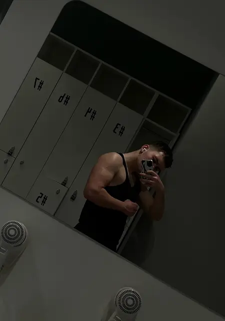 Евгений из Калинковичей, ищу на сайте знакомства без обязательств