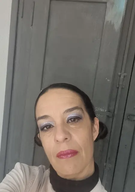 Soy Trufa, 47 años de Madrid, busco conocer gente para lío de una noche