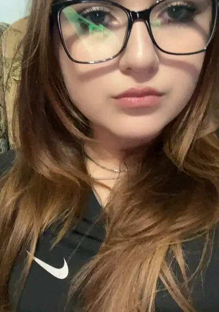 Віка из Киева, мне 19, познакомлюсь без обязательств