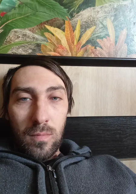 Сергій з Мукачева, мені 33 років, познайомлюсь на одну ніч