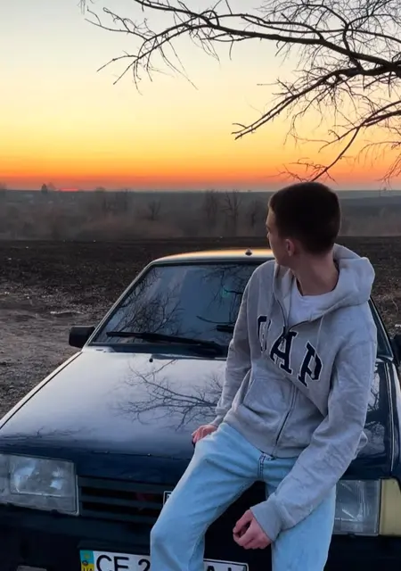 Я Дмитро, 25, из Бердянска, ищу знакомство для вирта