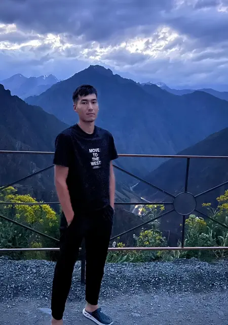 Я Aibek, 23, знакомлюсь на одну ночь в Бишкеке