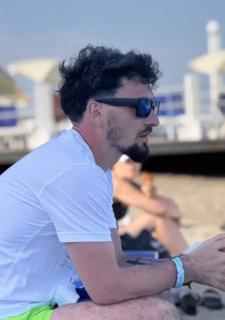 Дмитро з Полтавы, мені 27 років, познайомлюсь для приємного проведення часу