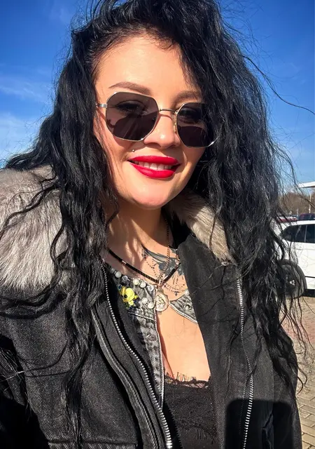 Yana из Сум, мне 28, познакомлюсь для дружбы