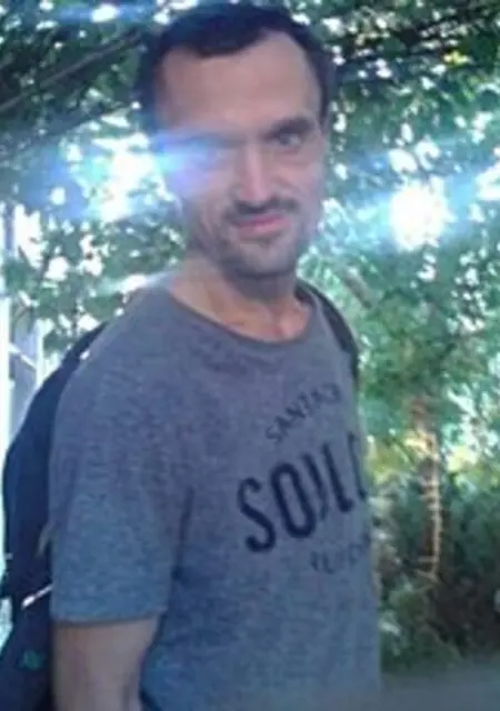 Я Стас, 35, из Франкфурта-на-майне, ищу знакомства без обязательств