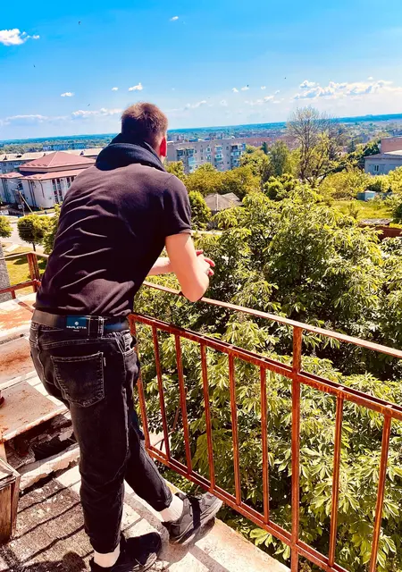 Я Вахит, 22, знакомлюсь для открытые отношения в Балаклее