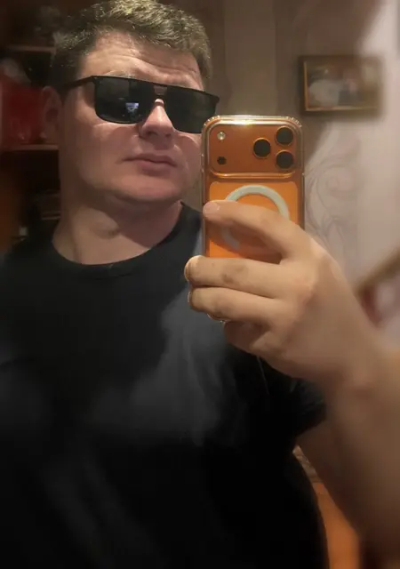 Я Максим, 25 років з Житомира, шукаю знайомство для приємного проведення часу