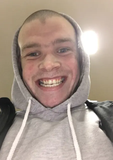 Я Неколай, 24, знакомлюсь на одну ночь в Ровно