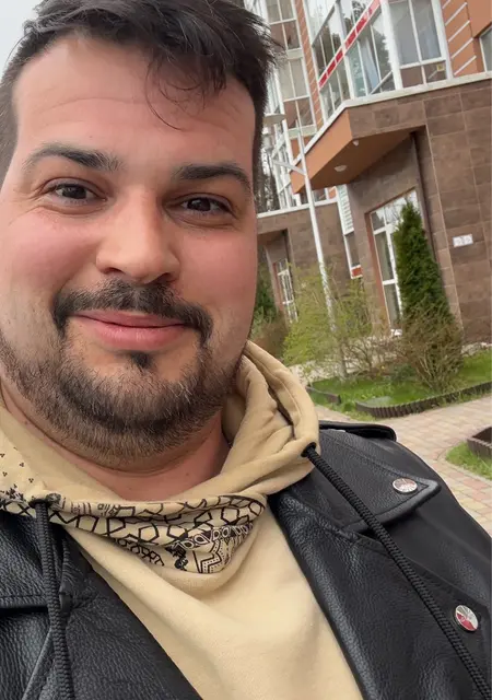 Я Дмитрий, 32, из Праги, ищу знакомства на одну ночь