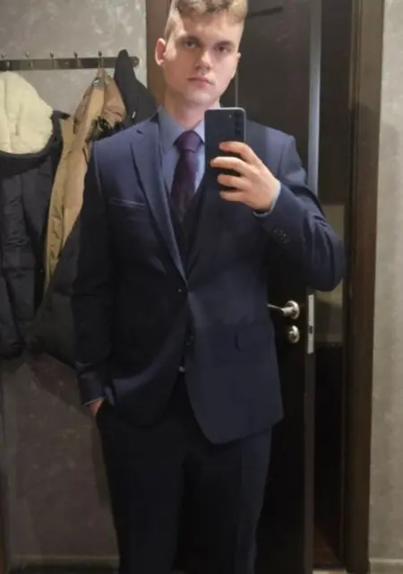 Я Андрей, 21, знакомлюсь для приятного времяпровождения в Гомеле