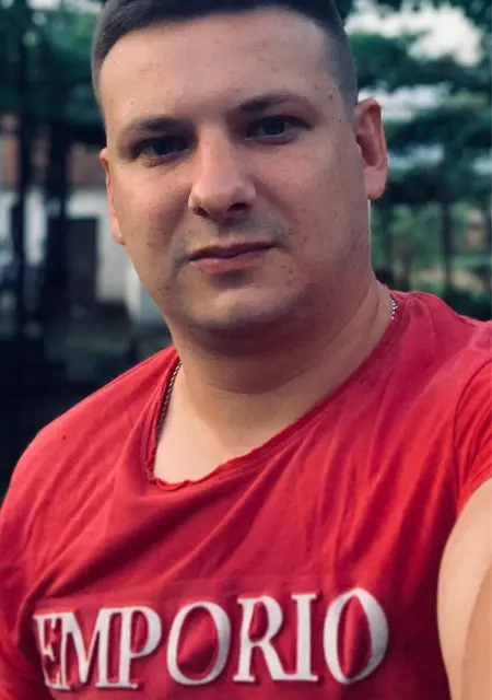 Я Іван, 27, знакомлюсь без обязательств в Виноградове