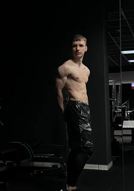 Діма из Луцка, ищу на сайте знакомства на одну ночь