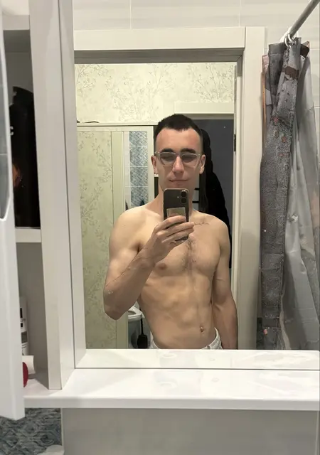 Я Arsen, 21, из Ашберна, ищу знакомство для открытые отношения