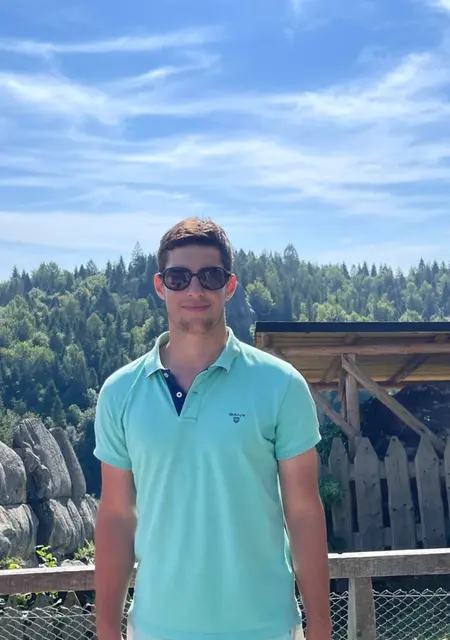 Я Arseniy, 24, из Регенсбурга, ищу знакомство для постоянных отношений