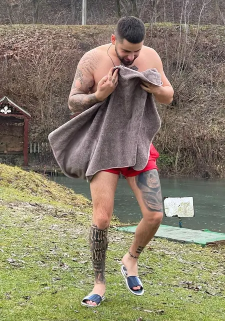 Макс з Луцька, мені 26 років, познайомлюсь на одну ніч