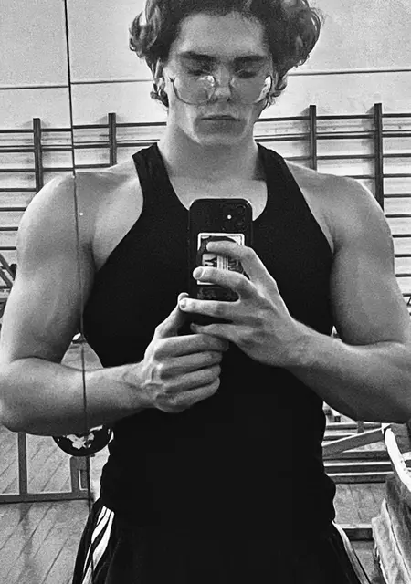 Я , 25, знакомлюсь в Риге