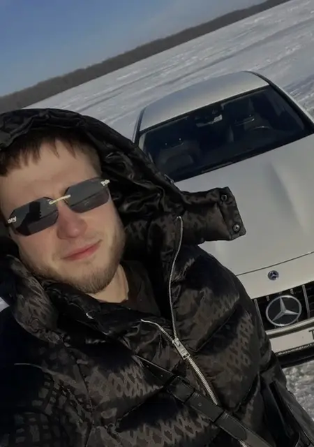 Я Максим, 28, из Умани, ищу знакомство для общения