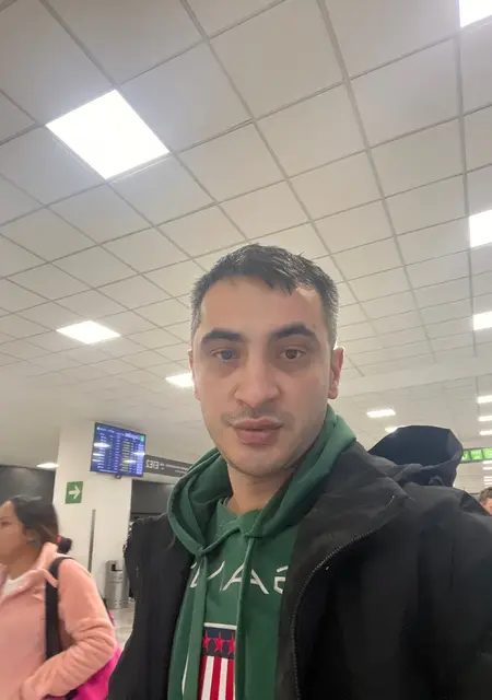Шахриёр из Мехико, ищу на сайте знакомства на одну ночь