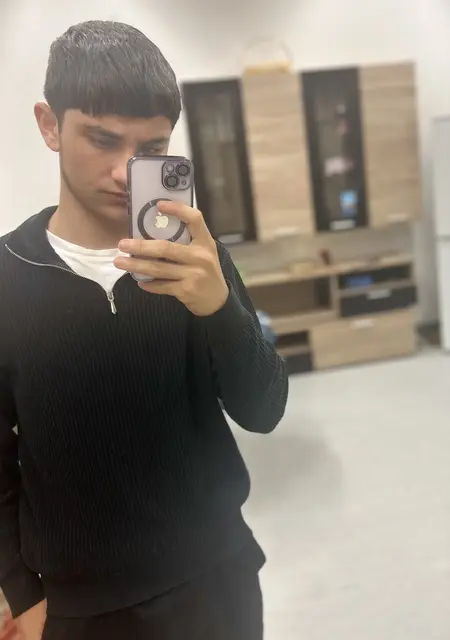 Я Коля, 25, знакомлюсь на одну ночь в Мюнхене