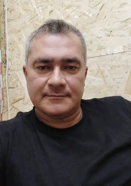 Я Константин, 50, знакомлюсь для общения в Луганске