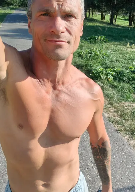 Я Александр, 42, знакомлюсь для общения в Гродно