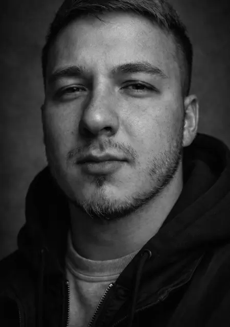 Nikita из Шымкента, мне 23, познакомлюсь без обязательств