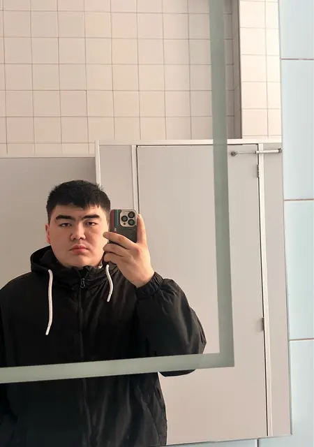 Улукбек из Берлина, мне 21, познакомлюсь на одну ночь