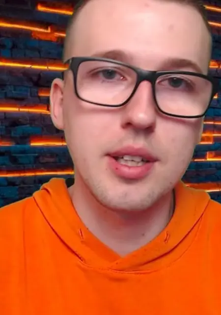 Я Andrew, 34, знакомлюсь для приятного времяпровождения в Чернигове