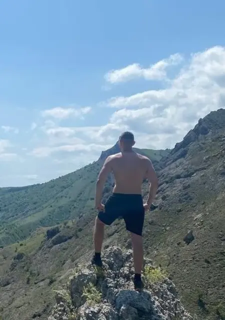 Я Михаил, 25, знакомлюсь на одну ночь в Меппевшем