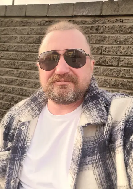 Я Гарик Рок, 44, из Гродно, ищу знакомство для общения