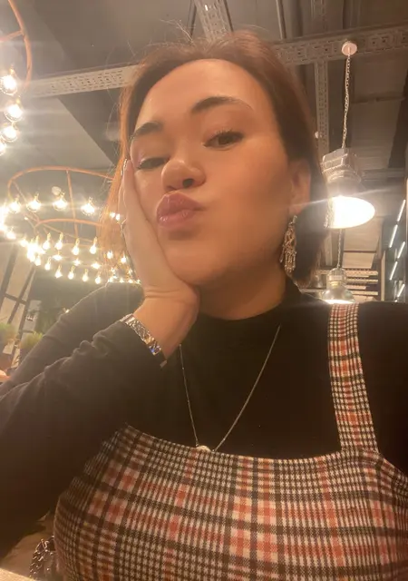 Анастасия из Мерсина, ищу на сайте вирта