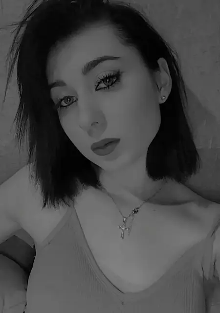 Я Диана, 19, знакомлюсь для общения в Киеве
