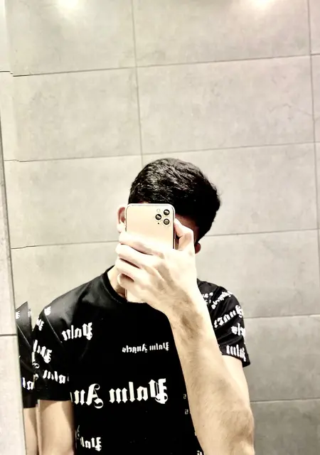 Ахаджон из Иерусалима, мне 22, познакомлюсь для открытые отношения