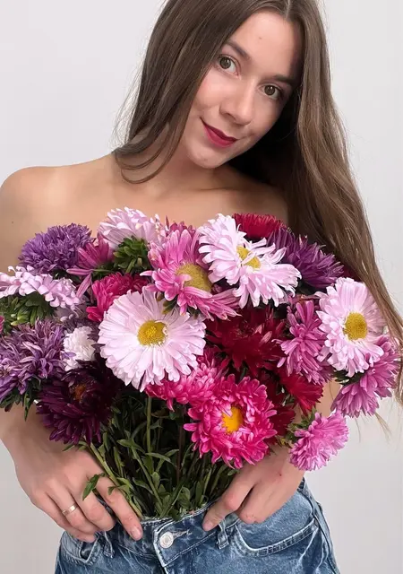 Таня из Кременчуга, ищу на сайте вирта