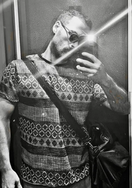 Я Emir, 28, знакомлюсь на одну ночь в Анкаре