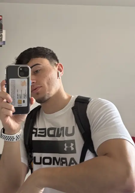 Я Ahh, 22, знакомлюсь для общения в Барселоне