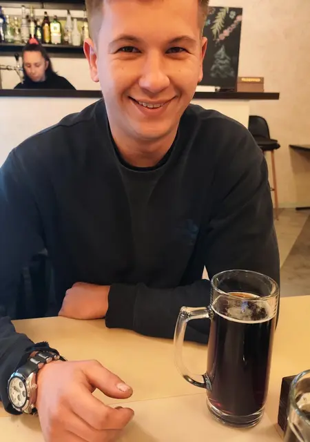 Я Никита, 27, из Полоцка, ищу знакомства на одну ночь